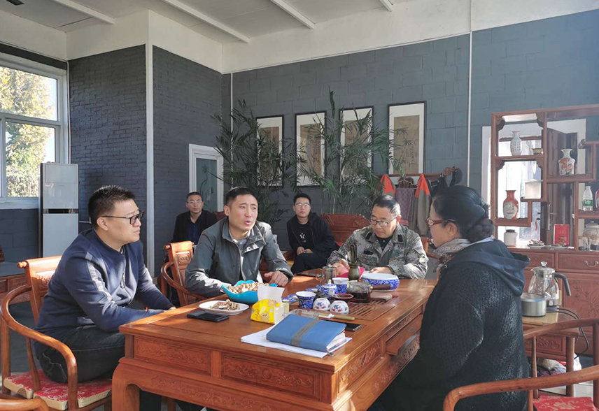 縣領(lǐng)導(dǎo)來(lái)公司視察